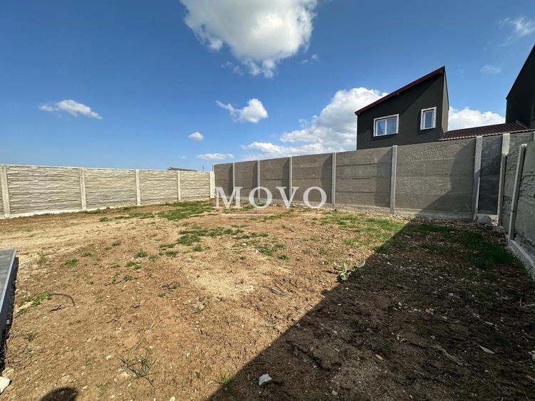 Duplex cu 3 camere cu Garaj în Sânandrei