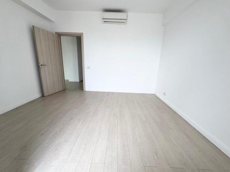 Apartament cu 4 camere în Dorobanți