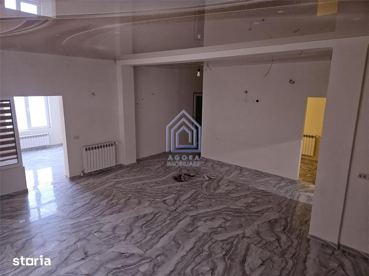 Spațiu comercial, de 250 mp, în Central