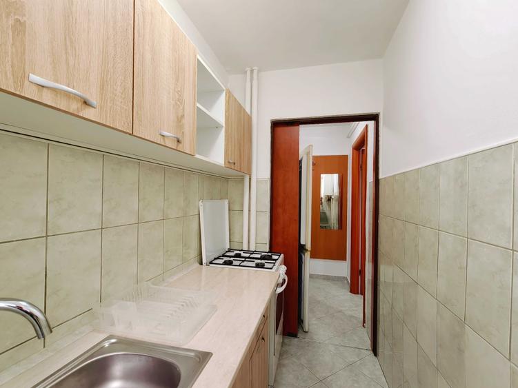 Apartament cu 2 camere semidecomandat în Central