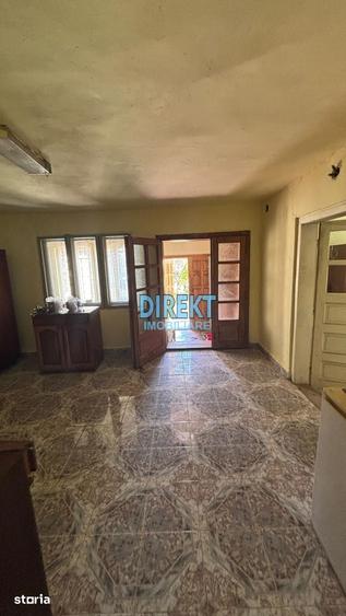Casă cu 4 camere cu Teren 5300 Mp în Cetate
