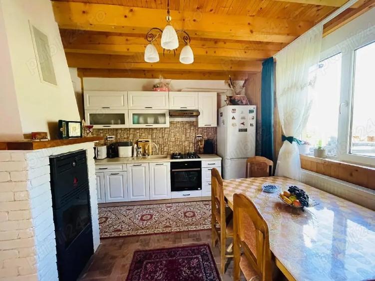 Casă cu 4 camere cu Teren 1300 Mp în Vatra Dornei