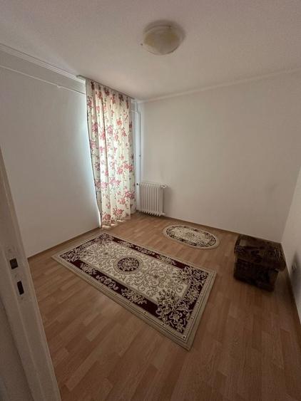 Inchiriez apartament Marasesti - 5