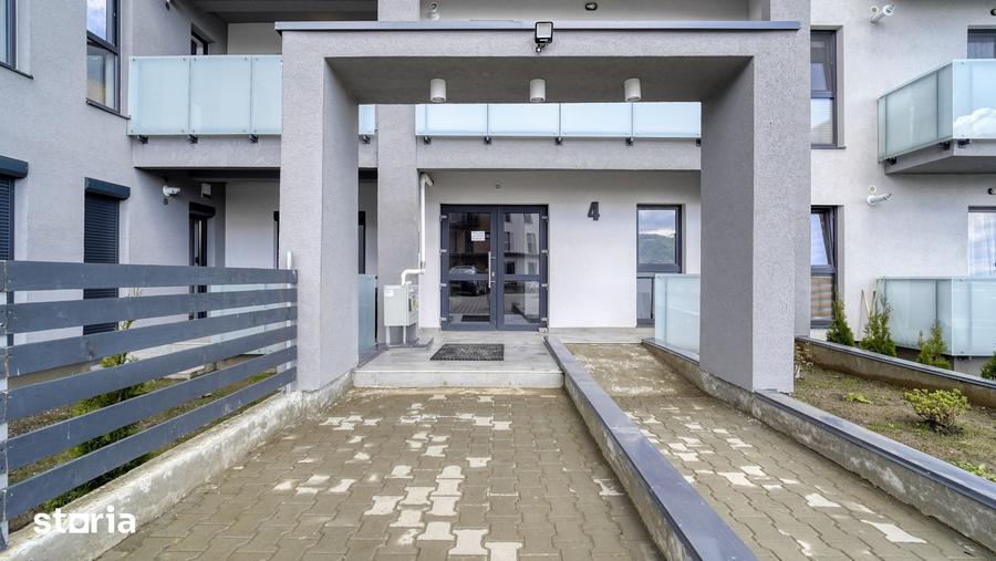 Apartament cu 2 camere decomandat în Cristian