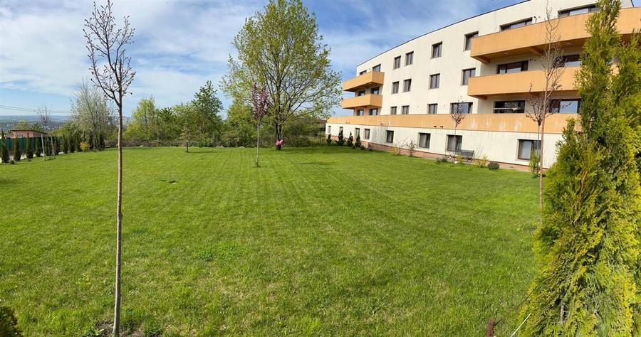 Penthouse cu 3 camere decomandat în Bucium