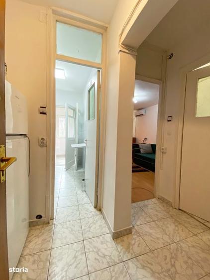 Garsonieră decomandată, mobilată în Tei