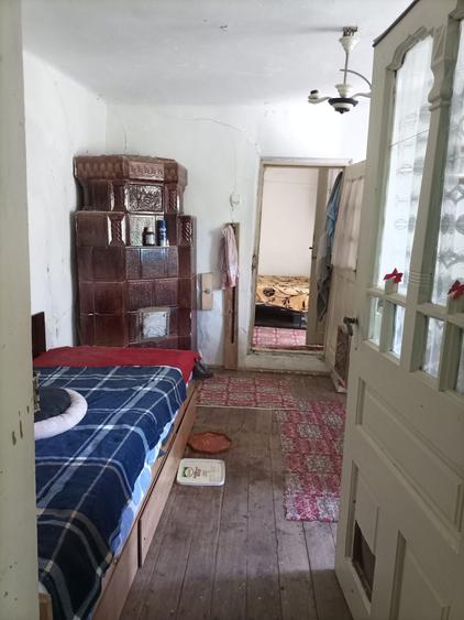 Casă cu 4 camere în Coșerele