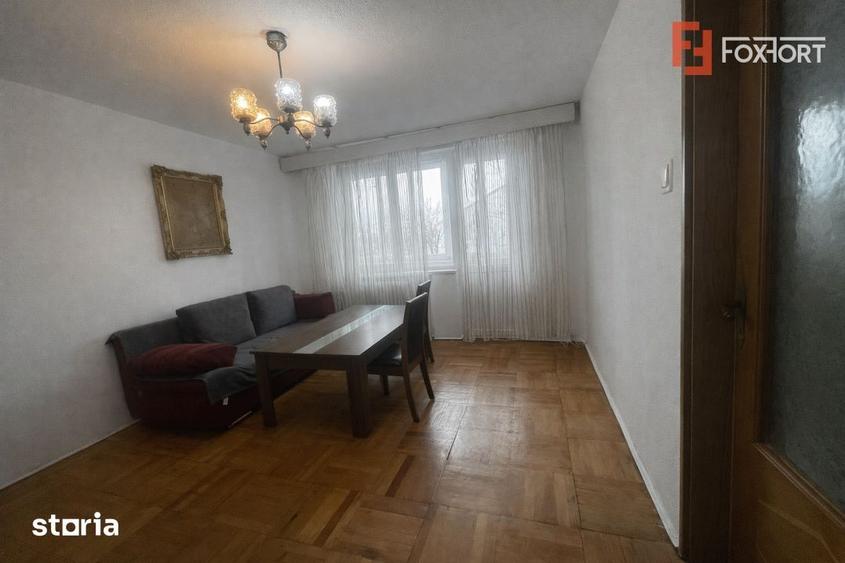 Apartament cu 2 camere, etaj 3, zona Podgoria - Arad - 5