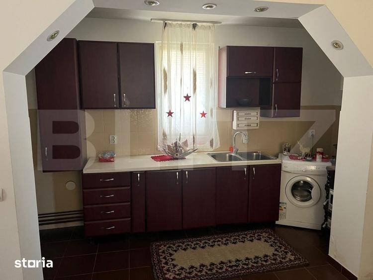 Casă cu 7 camere cu Teren 1083 Mp în Reghin