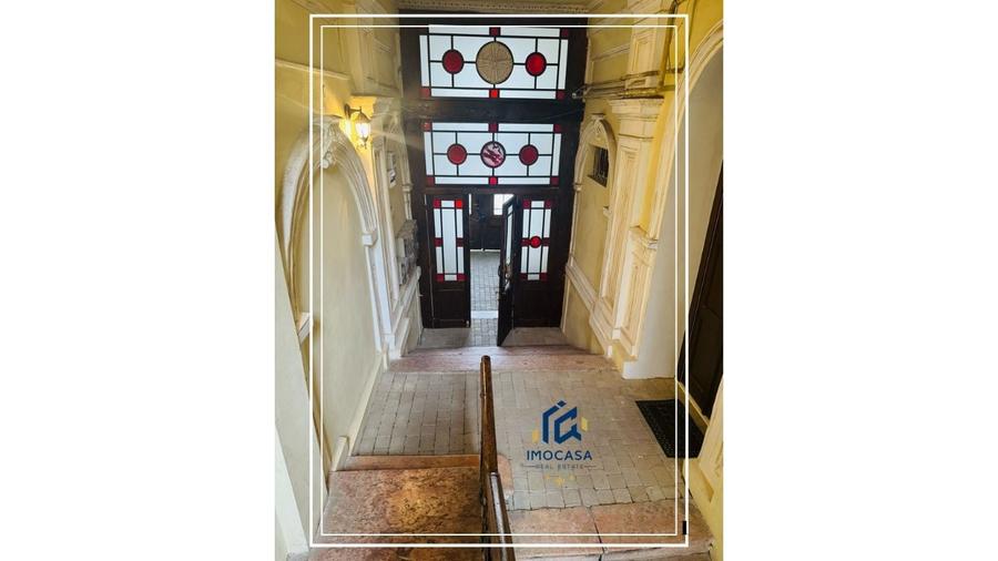 Apartament cu 4 camere decomandat, mobilat în Central