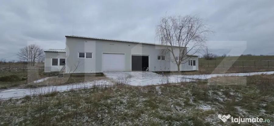 Spațiu comercial, de 180 mp, în Central