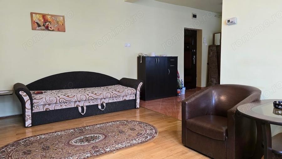 Apartament cu 2 camere nedecomandat în Ultracentral