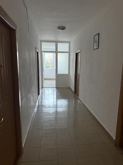 Garsonieră semidecomandată, mobilată în Mangalia