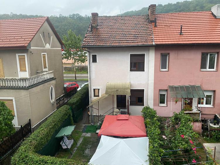 Apartament cu 2 camere semidecomandat în Luncă