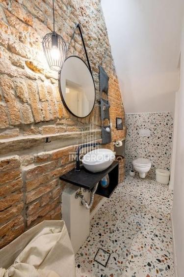 Duplex cu 4 camere cu Canalizare în Gruia