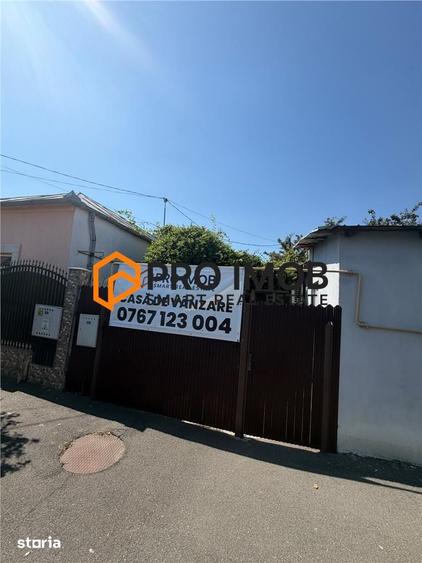 Casă cu 3 camere decomandat cu Teren 200 Mp în Mihai Viteazu