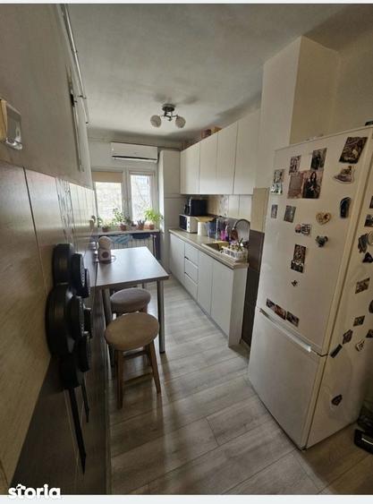 Apartament cu 2 camere decomandat în Calea București