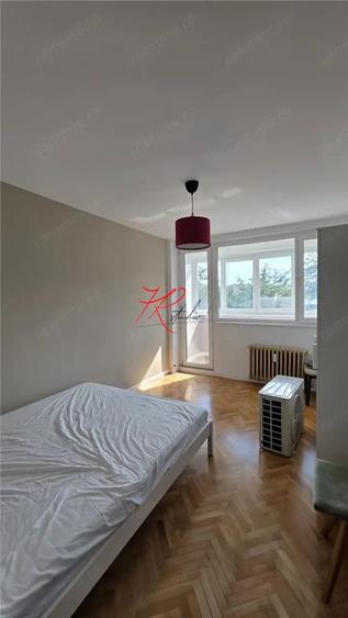 Apartament cu 3 camere semidecomandat în Parcul Circului
