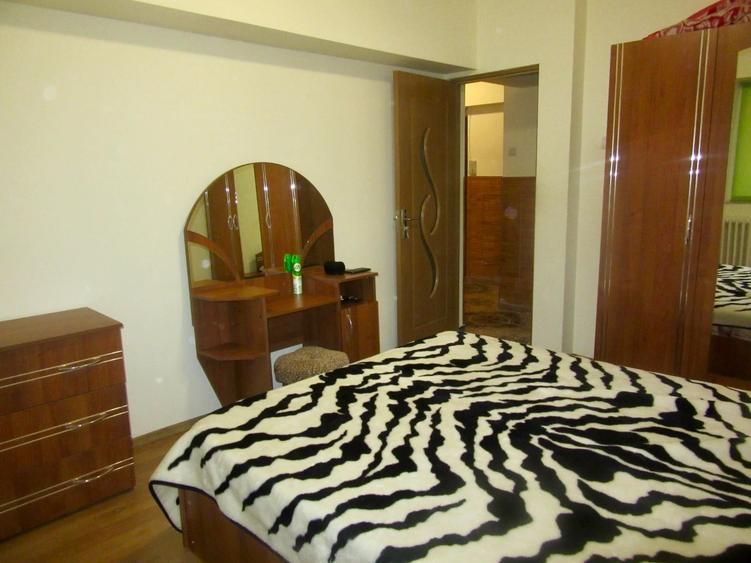 Apartament cu 2 camere decomandat în Bd. Independenței
