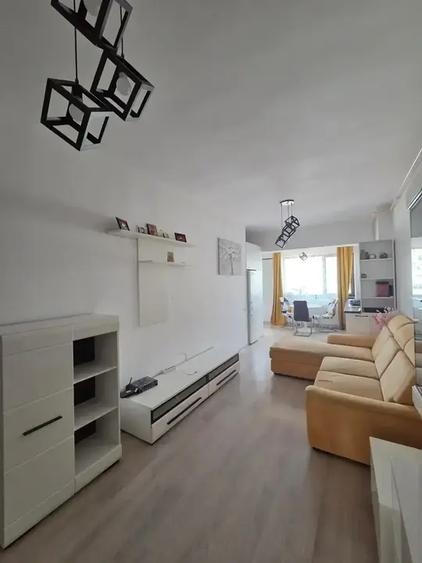 Apartament cu 2 camere decomandat, mobilat în Vitan Mall