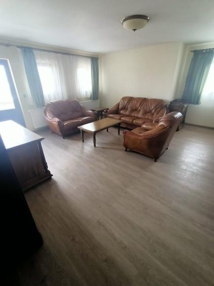 Apartament cu 2 camere decomandat, mobilat în Moșnița Nouă