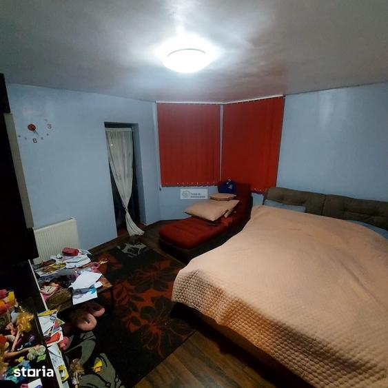 Apartament cu 4 camere decomandat în Autogară