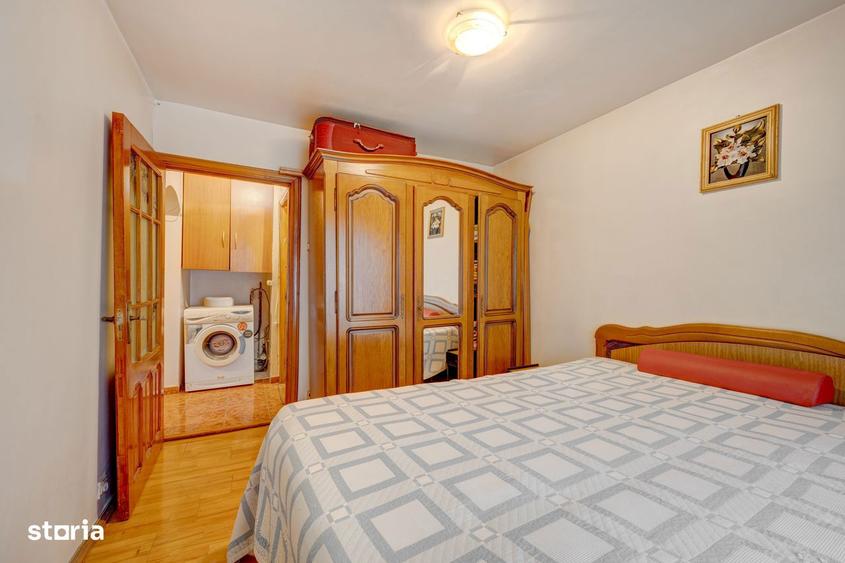 Apartament cu 4 camere în Decebal