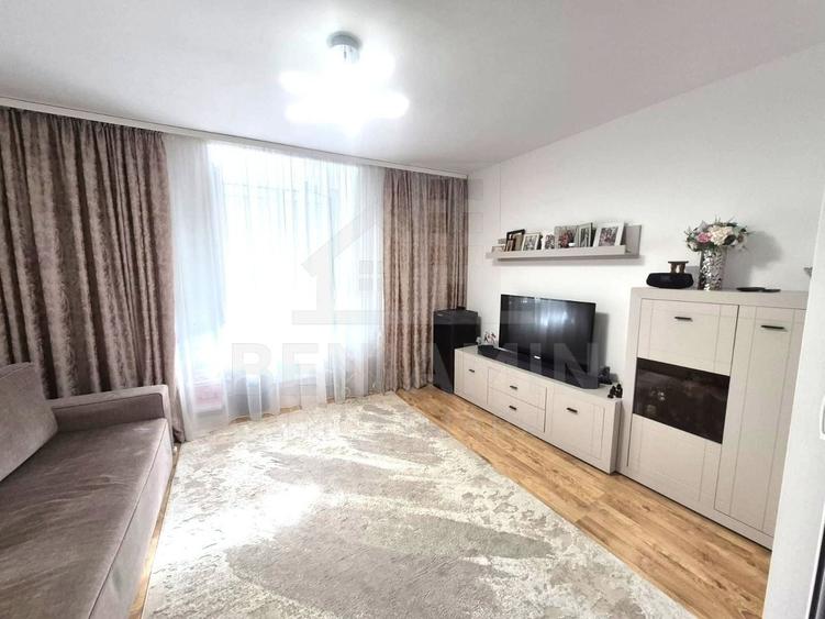 Apartament cu 2 camere decomandat în George Enescu