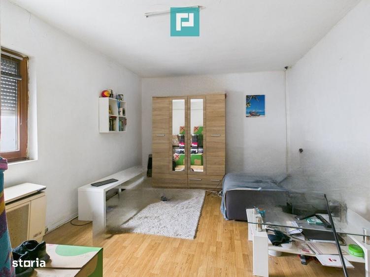 Casă cu 2 camere în Iratoșu