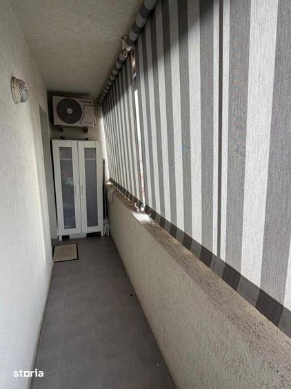 Apartament cu 3 camere decomandat în Văcăresti