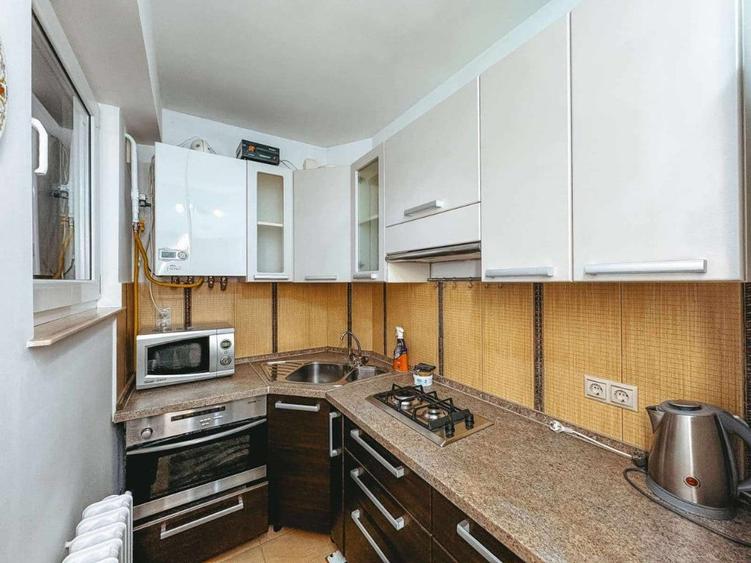 Apartament cu 2 camere nedecomandat în Făget