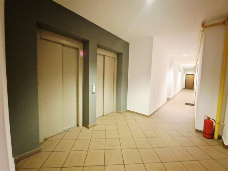 Apartament cu 2 camere semidecomandat în Iancului