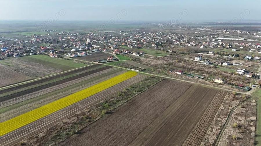 Teren de 10000 mp, în Gulia
