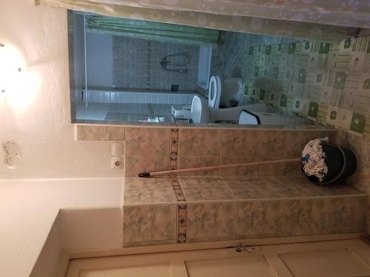 Casă cu 6 camere cu Teren 770 Mp în Grădiște