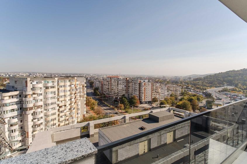 Apartament cu 2 camere semidecomandat în Nicolina