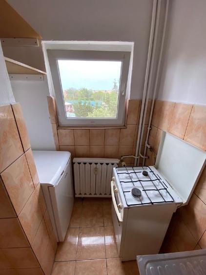 Garsonieră decomandată în Micălaca