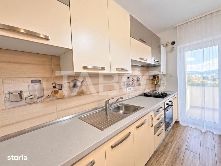 Apartament cu 3 camere decomandat în Central