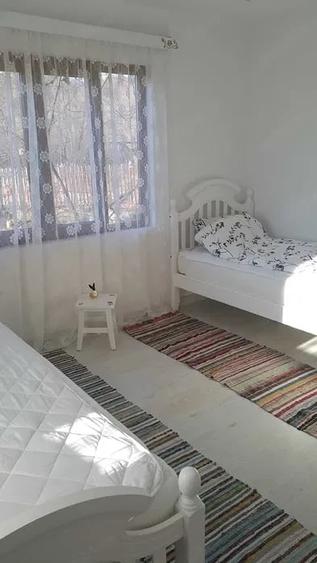 Casă cu 3 camere cu Teren 1100 Mp în Drăghici