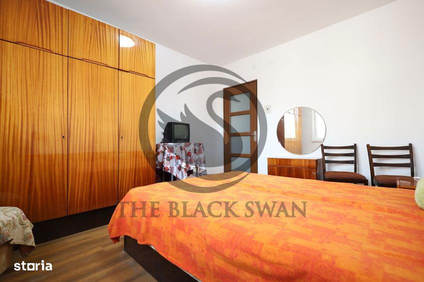 Apartament cu 3 camere semidecomandat în Nord