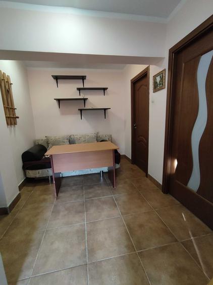 Garsonieră decomandată în Barați