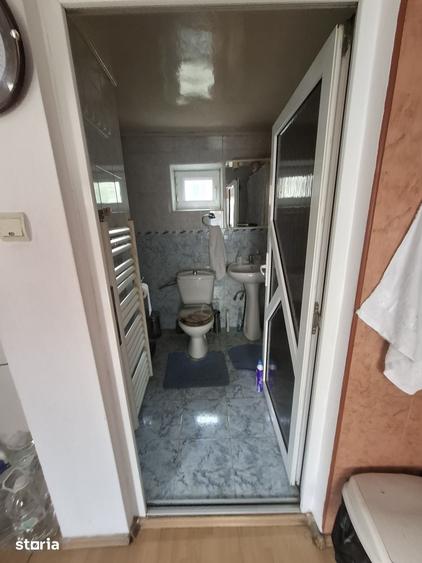 Casă cu 3 camere cu Teren 420 Mp în Mioriței