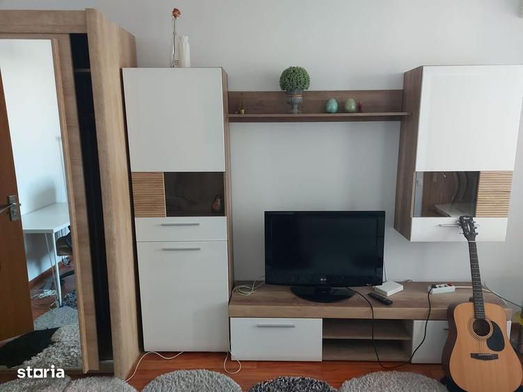 Garsonieră decomandată în Exterior Vest