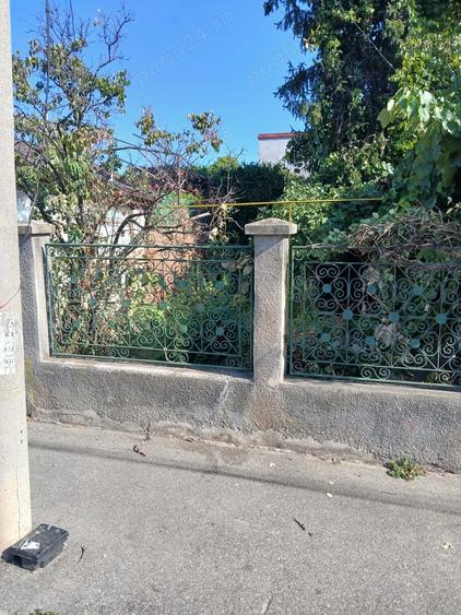 Casă cu 5 camere cu Teren 280 Mp în Antiaeriană