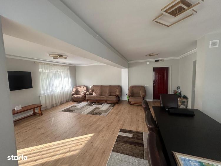 Apartament cu 4 camere în Central