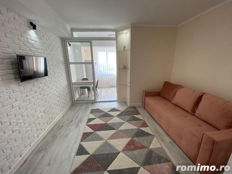 Garsonieră decomandată în Moșilor