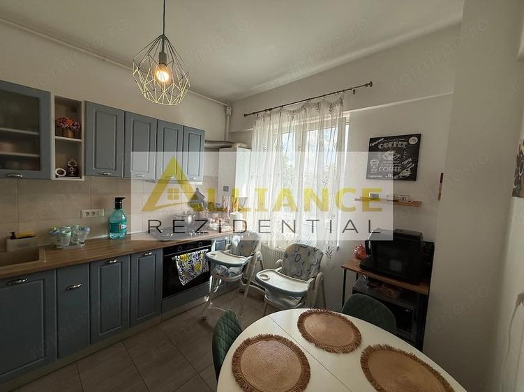 Apartament cu 2 camere decomandat în Central