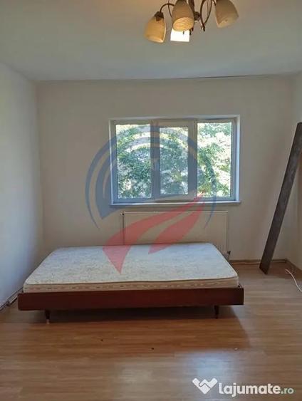 Apartament cu 2 camere decomandat în Gării