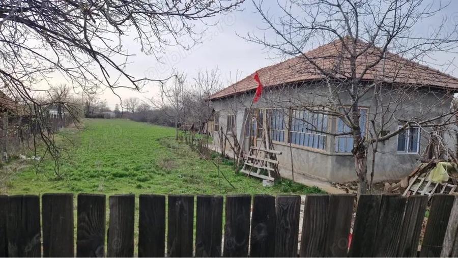 Casă cu Teren 2185 Mp în Stoicănești