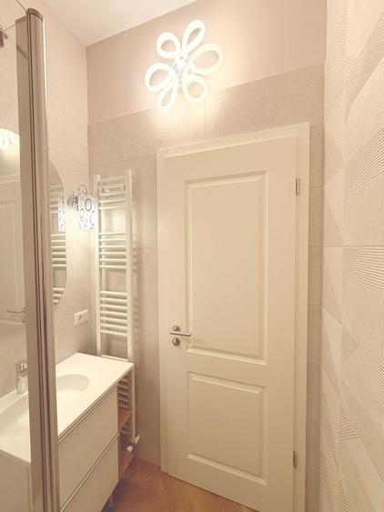 Apartament cu 2 camere decomandat în Drumul Sării