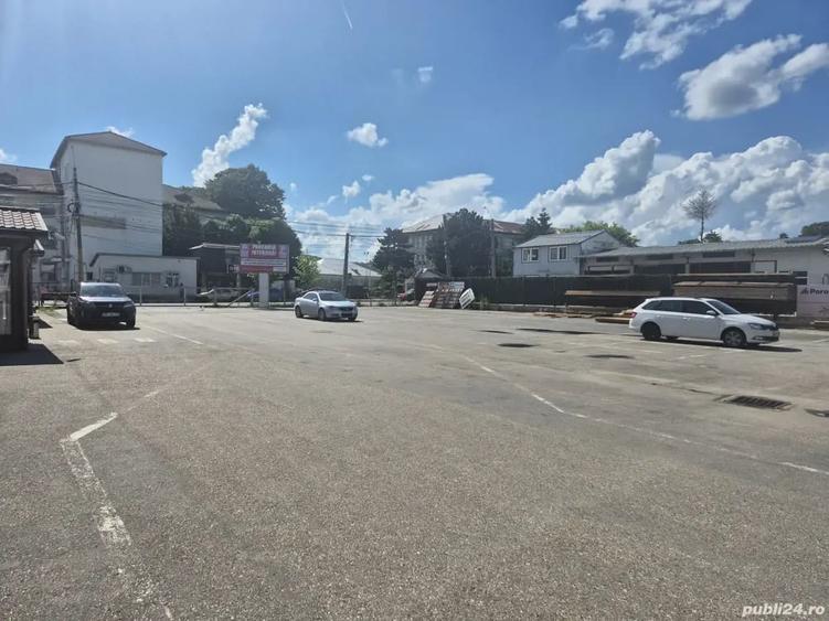 Spațiu comercial, de 600 mp, în Moreni
